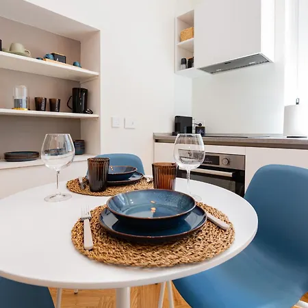 Confalonieri21 Isola Cozy Nest