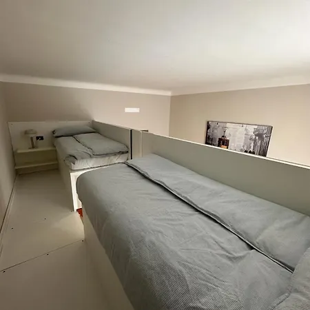 Le14 Duomo-loreto Acomfortable Milano