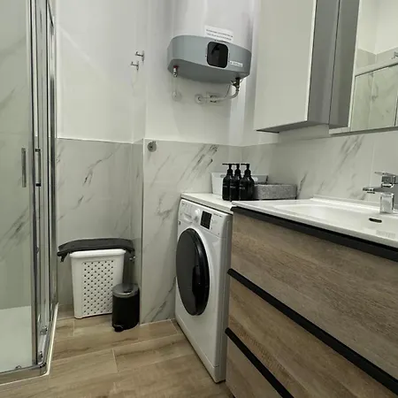 A Casa - Just Like At 밀라노