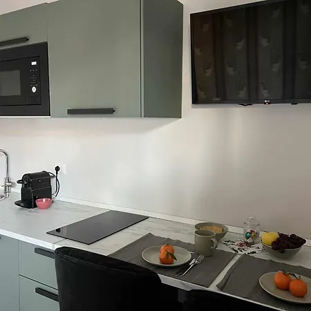 Lägenhet Jabu Wifi Gigabit Fiera Rho *