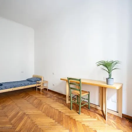 Appartement In Milan/porta Venezia/duomo *