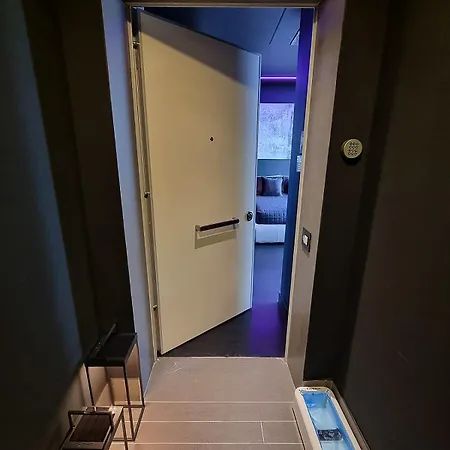 Πανσιόν Skyline Solaria 4*