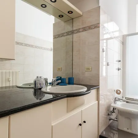 Apartmán Bilocale Di Charme A Due Passi Da Pt Romana *