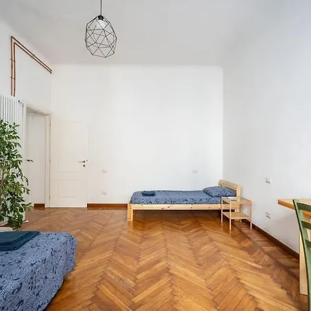 Apartment In Porta Venezia Duomo