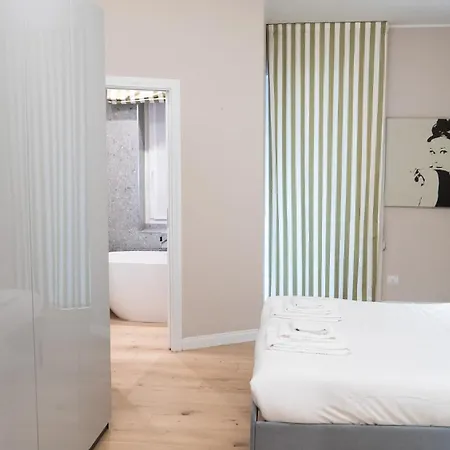 Prestige Boutique Homes-arco Della Pace Exclusive Family