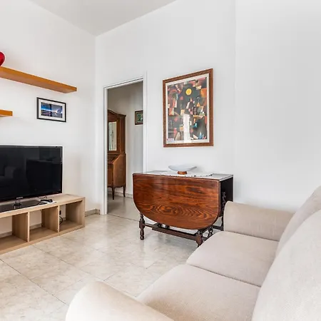 Comfortable One Bedroom 3 Pax Wifi Mediolan