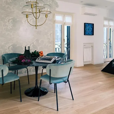 Comecasa Design Montenapoleone - Spiga Апартаменты Милан