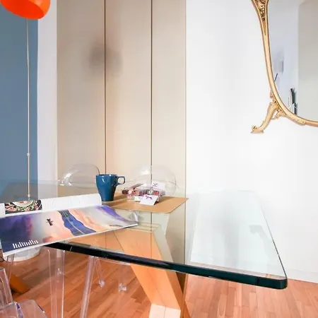 Hacca Collection - Chic 2br In Cool Porta Venezia District Apartment