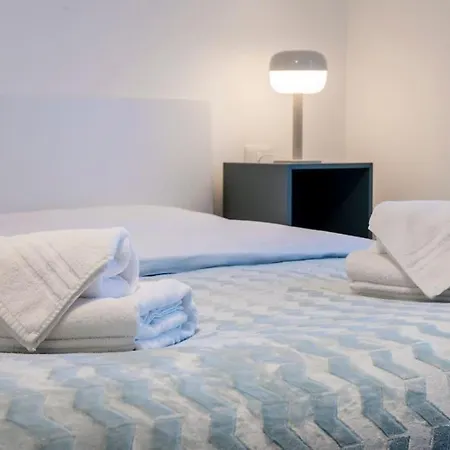 Quadrilocale Metro5 Istria 3 Bedrooms Apartamento *