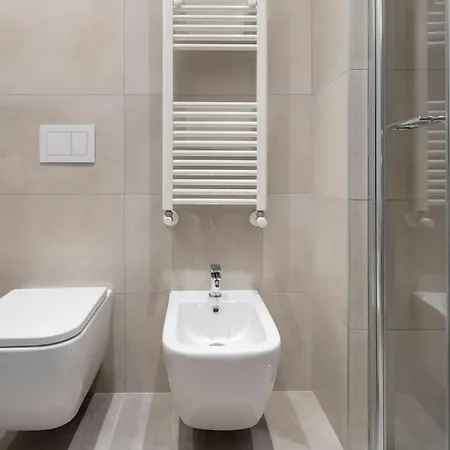Quadrilocale Metro5 Istria 3 Bedrooms Milán