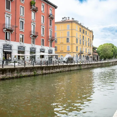Апартаменты Dehomes - Porta Genova Luxury Милан