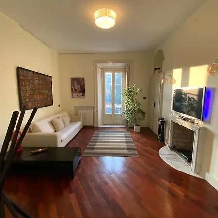 Casa Delle 5 Giornate Di アパート *