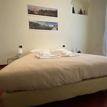 Casa Delle 5 Giornate Di アパート *