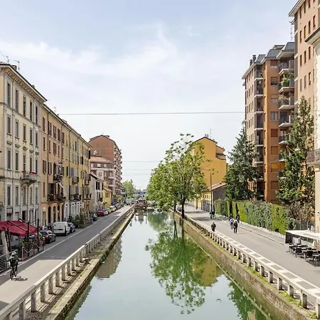 Urban House - Charming Navigli Center Appartement