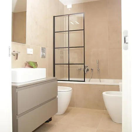 شقة Secret Courts Centre-outdoor Space ميلان