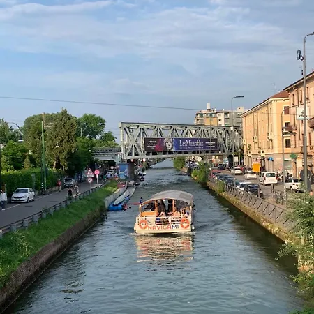 Adele In Darsena Milano