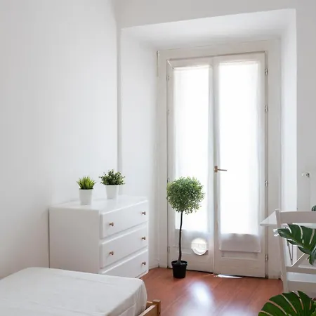 شقة Cozy & Happy Flat In Downtown ميلان