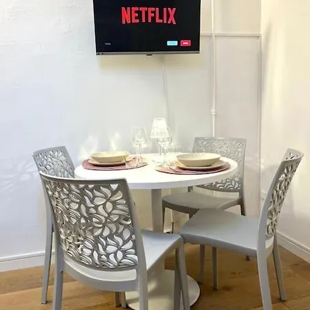 Casa Viola Centrale! * ミラノ