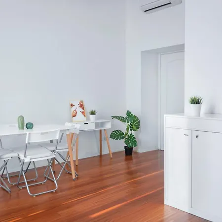 New! Lovely & Friendly In Center A Apartmán *