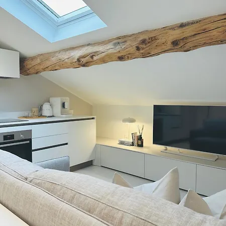 Mansarda San Gregorio Lägenhet