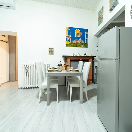 Art Design - Center *