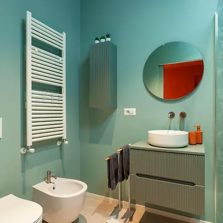 Giulio's Hideaway - Close To Station Milánó