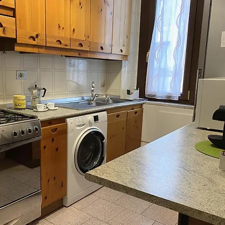 Meg 32 Three-room In The Heart Of Isola * Mailand