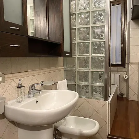 Meg 32 Three-room In The Heart Of Isola