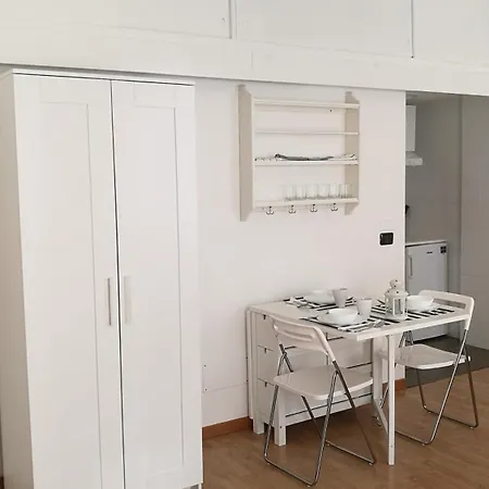 Apartament Monolocale Zona Loreto Mm1 Pasteur P1 *