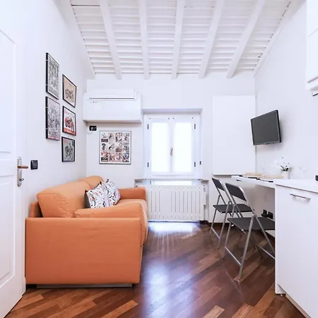 Easylife - - San Carpoforo 6 - Brera Milán