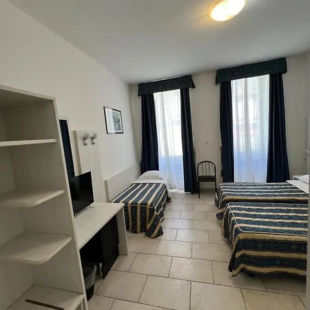 Alessander 2* Μιλάνο