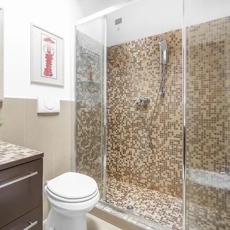 Tar5 -20 Minutes From Duomo- Design-elegant