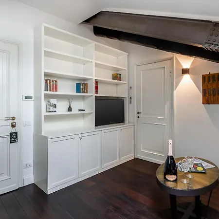 Allegroitalia Penthouse Montenapoleone Milaan