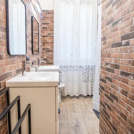 Accogliente A Pochi Passi Dalla Metro, San Siro E Con Aria Condizionata