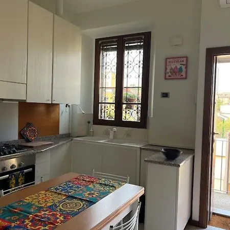 Casa Di Fausto - Citylife ميلان