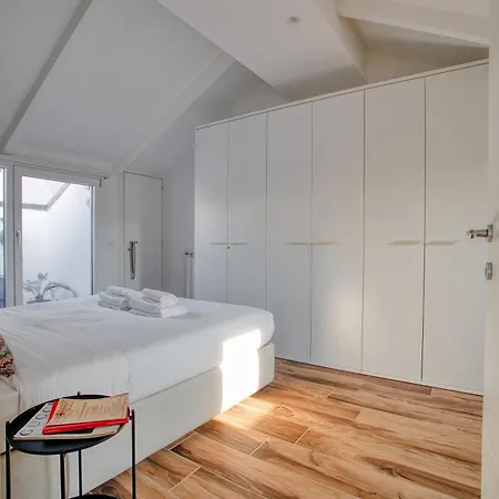 Just Urban - Stunning Penthouse With Balcony - Porta Venezia