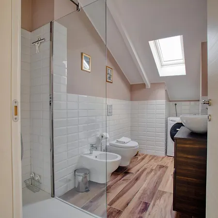 Lägenhet Just Urban - Esclusivo Attico Con Balcone Vista Duomo - 5min M4 *