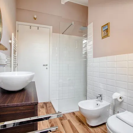 Just Urban - Stunning Penthouse With Balcony - Porta Venezia Milano