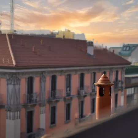 Just Urban - Stunning Penthouse With Balcony - Porta Venezia Appartamento *