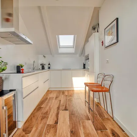 Lägenhet Just Urban - Esclusivo Attico Con Balcone Vista Duomo - 5min M4