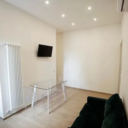 Stupendo Prealpi * Milánó