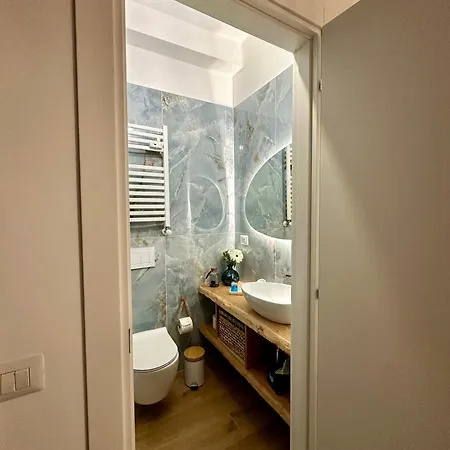 Guest house Due Mari Zona Portello-fiera Free Wi-fi Milan