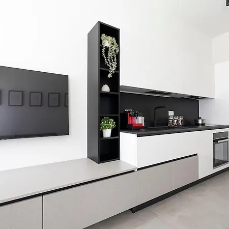 Terra Di - Scalo Farini * Milán