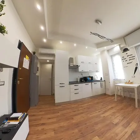 N&ghomesweethome Canova Accogliente - Affari Apartamento