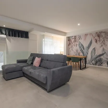 Ihost Luxury - Neg Roli 8 *