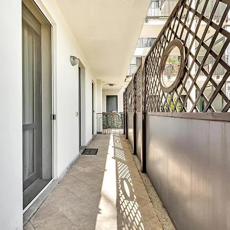 Flyinn - Affitti Brevi Italia Milánó