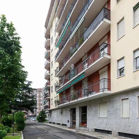Guesthost - Cosy Milano- Bisceglie M1 Apartament