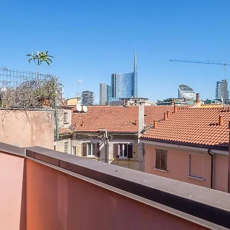 Апартаменты Ht Moscova Skyline View Милан