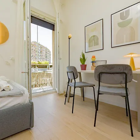Modern Near Iulm&famagosta-ideal For Work * Milano