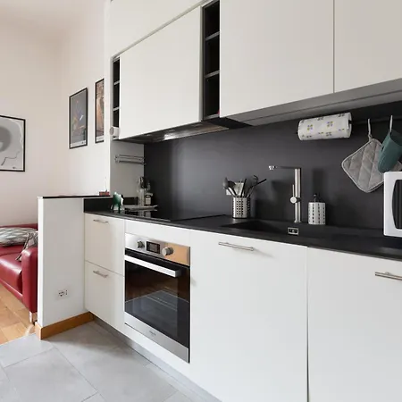 Buschi Milano-citta Studi * Milano